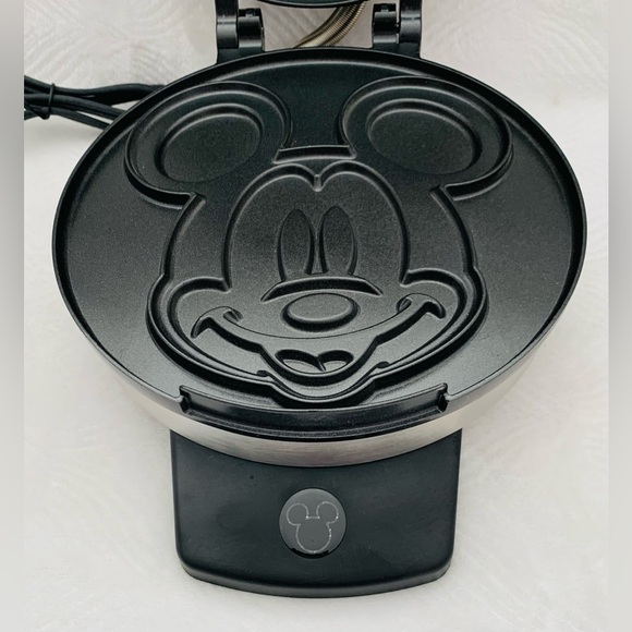 Disney Mickey Mouse Mickey Waffle Maker - NWOB - Picture 7 of 7